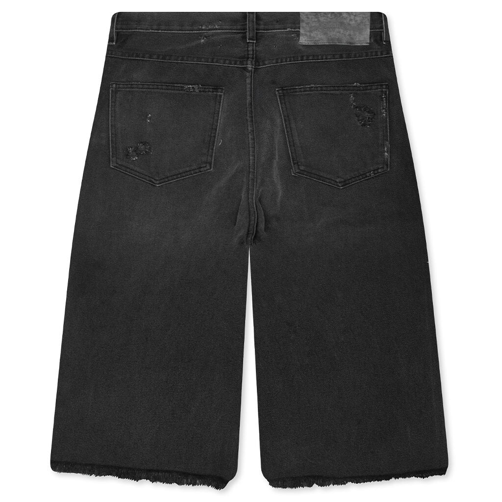Studded Chopper Short Washed Black