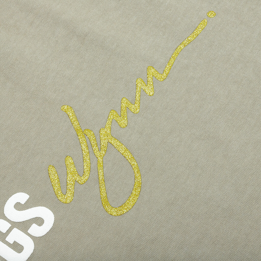 Feature x Wynn Logo Lock Up Tee Oil Green