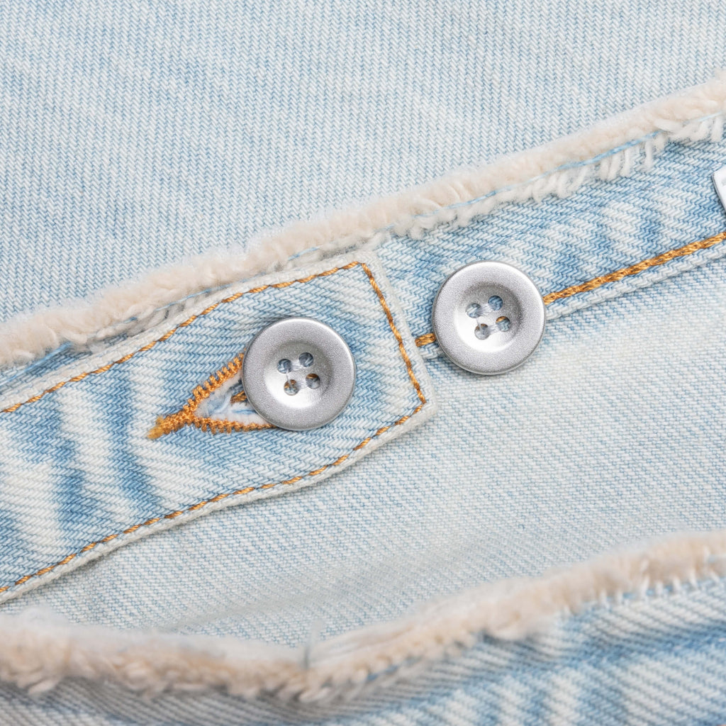 Cutted Belt Low Rise Denim Shorts Pale Blue