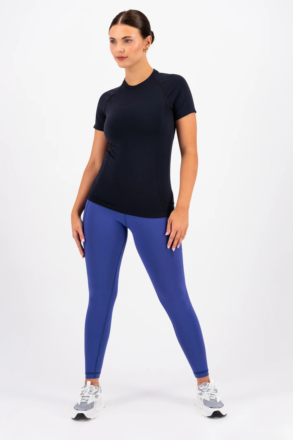 Short Sleeve Seamless Tee