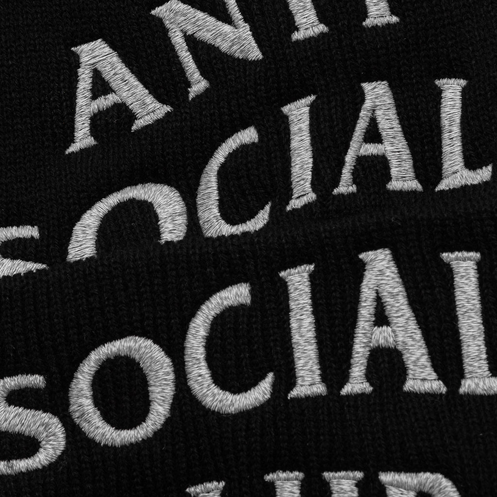 Embroidered Beanie Black