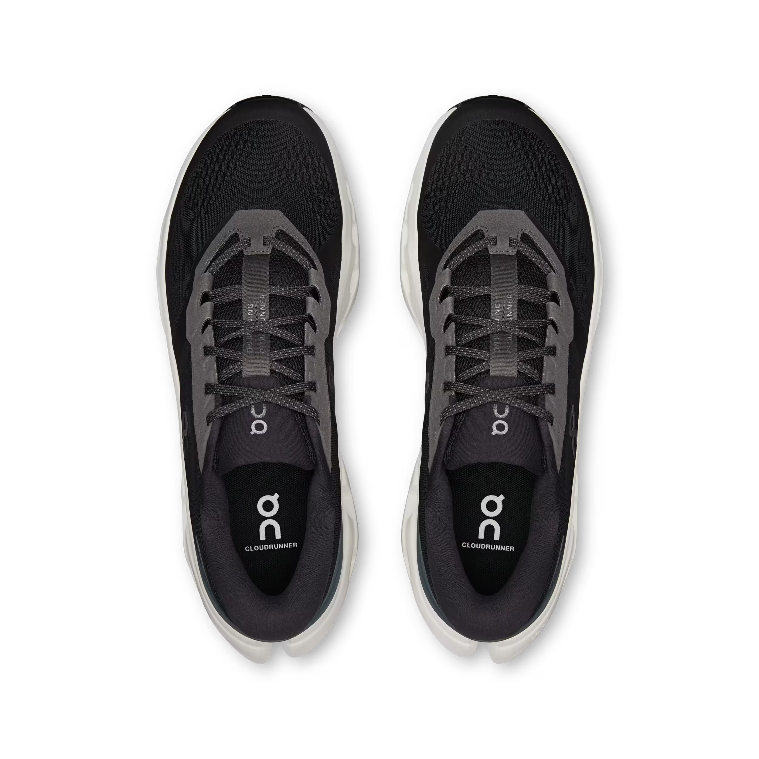 Mens On Cloudrunner 3