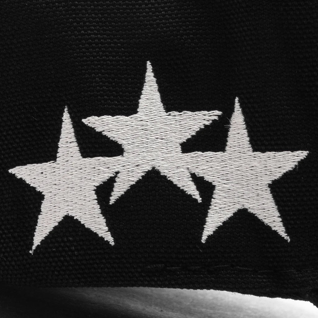 Stars MA Canvas Hat Black Red