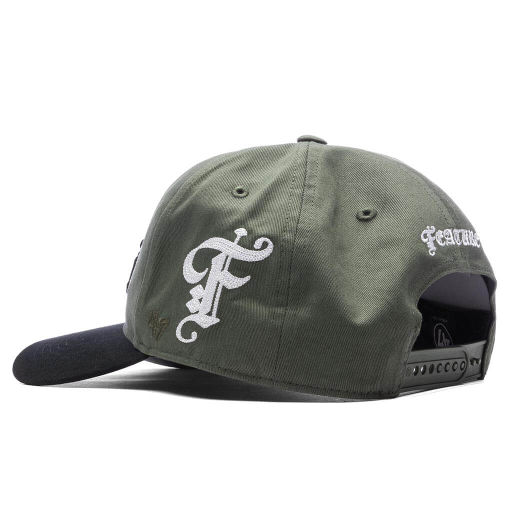 Feature x 47 Brand Chain 47 Hitch RF Kansas City Chiefs
