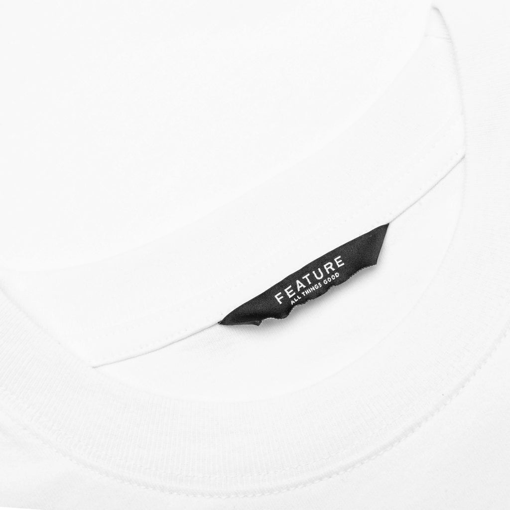 Readings Tee White