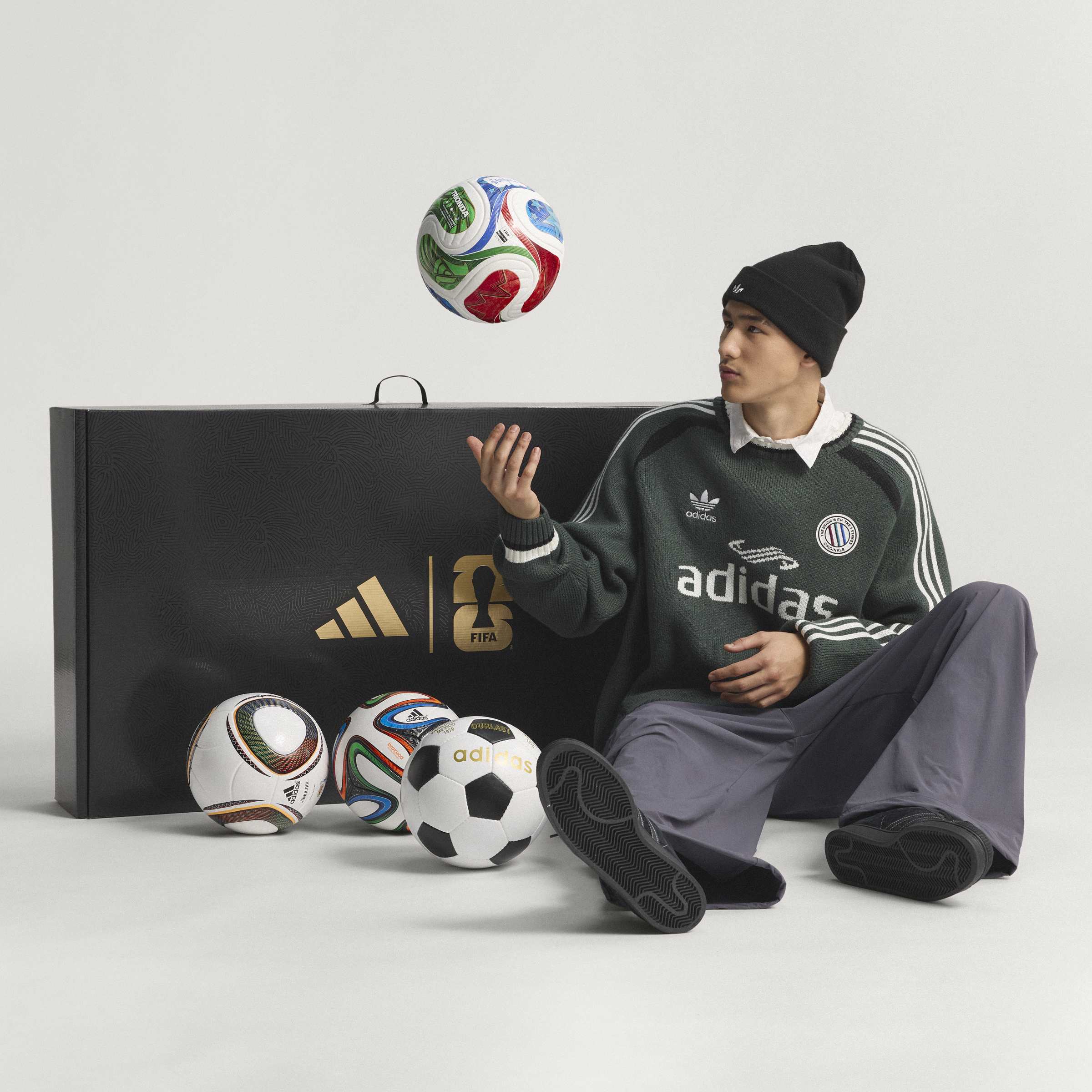 adidas FIFA World Cup Historical Pro Ball Set Multicolor