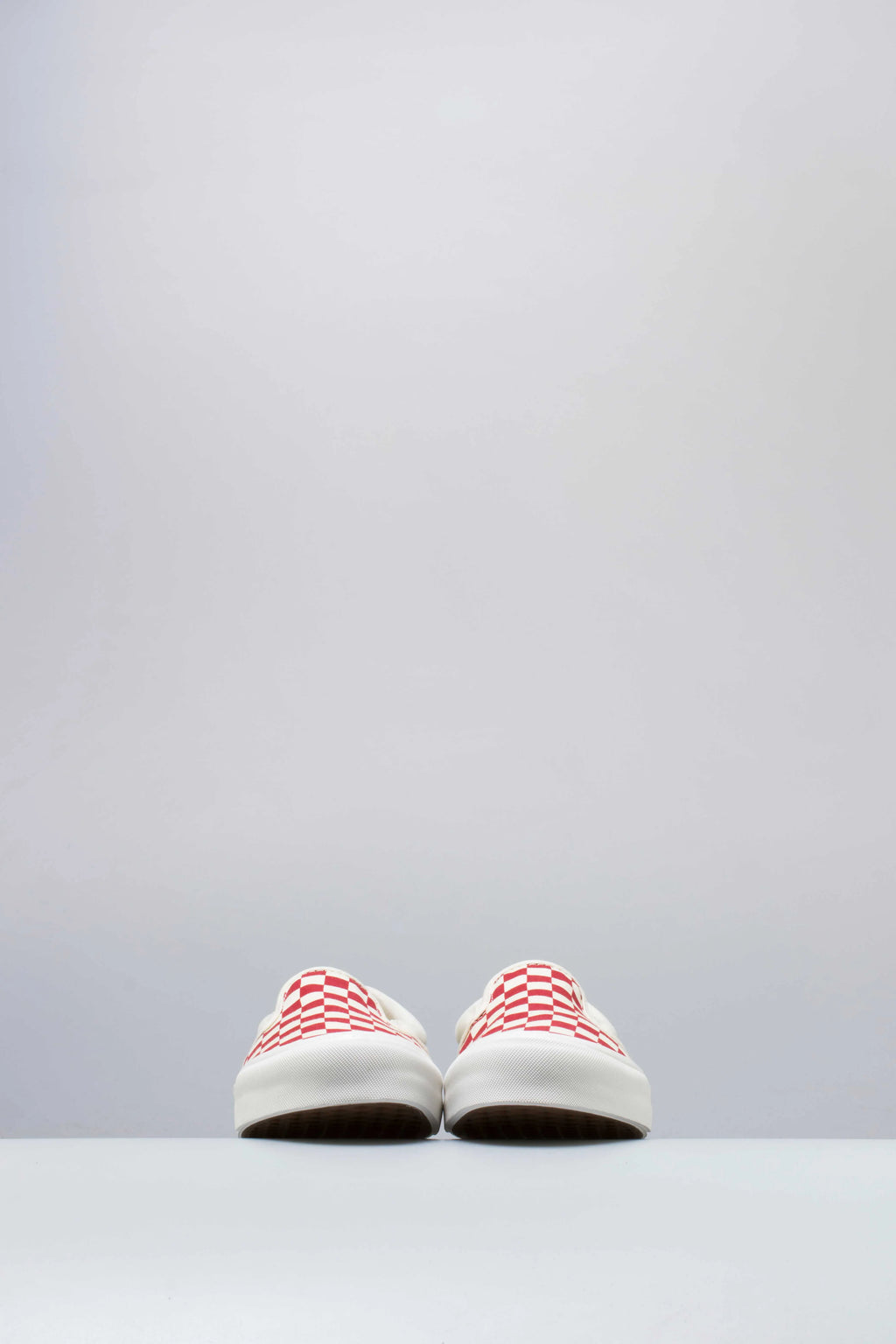 OG Classic Slip On LX Mens Shoe White Red